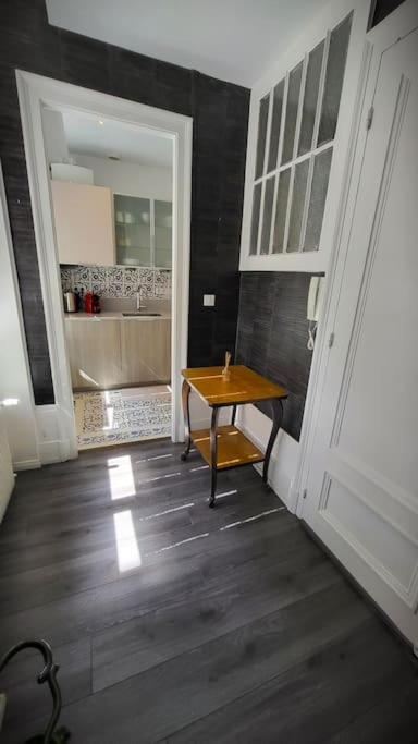 Appartement De La Bibliotheque 贝桑松 外观 照片